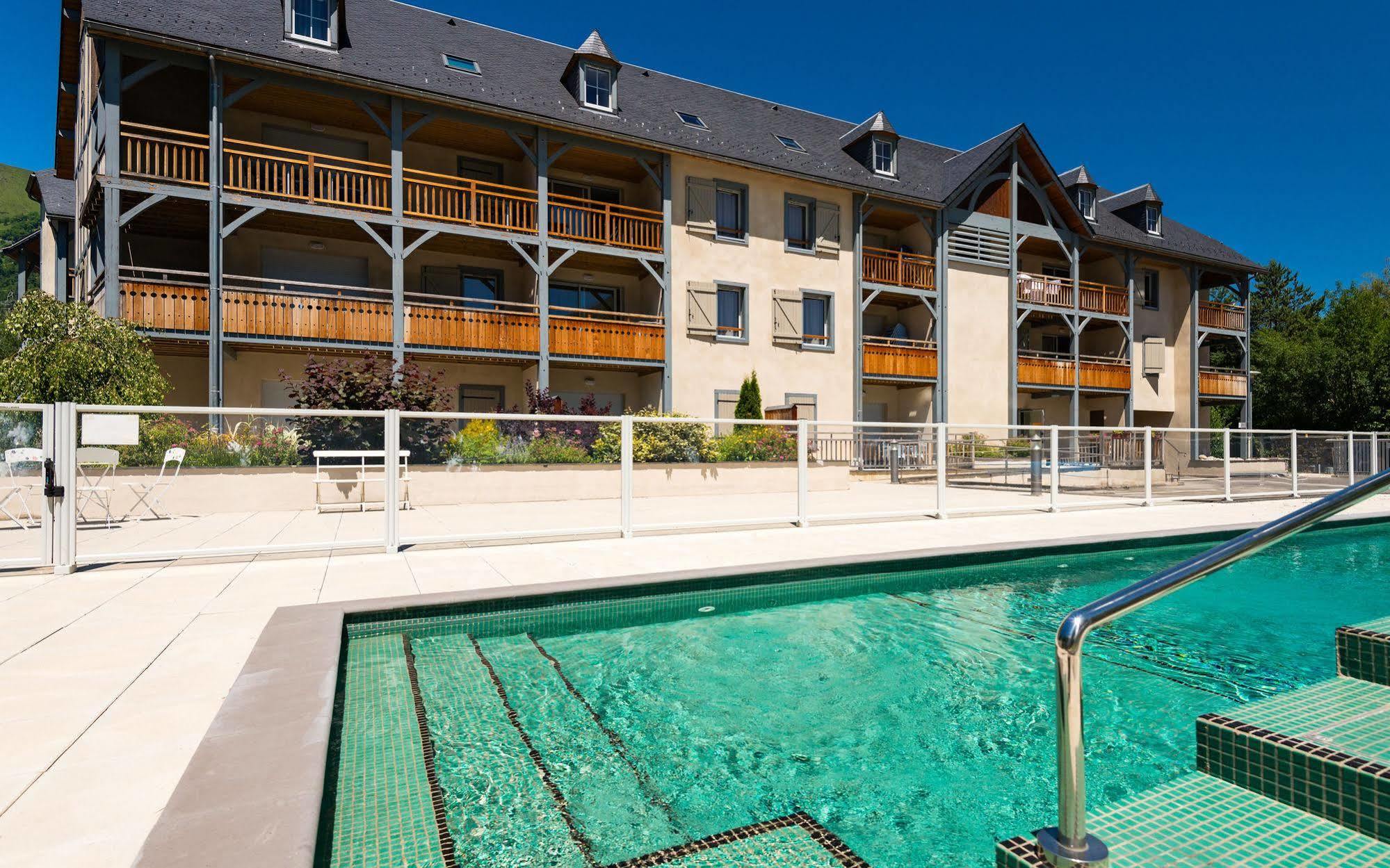 Lagrange Vacances Le Clos Saint Hilaire Exterior foto